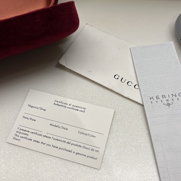 Gucci - Rectangular Acetate Sunglasses - Beige - Gucci Eyewear - Picture 3 of 7